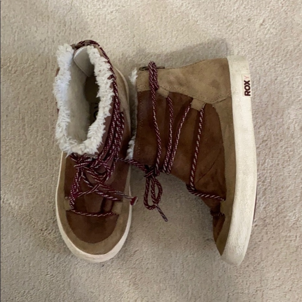Roxy Boots